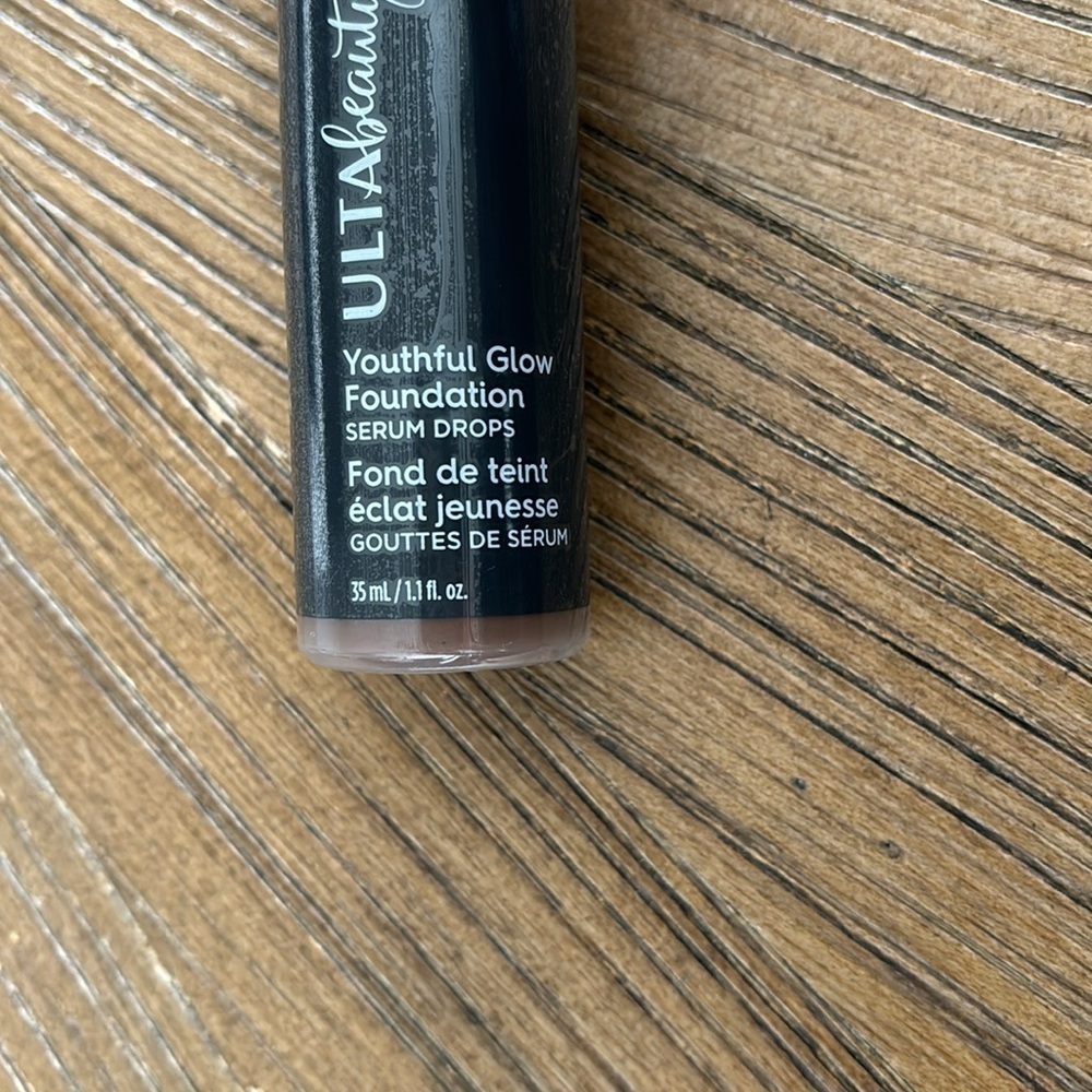 Ulta Beauty Foundation Serum Youthful Glow 1.1 fl oz NWT - Picture 3 of 7